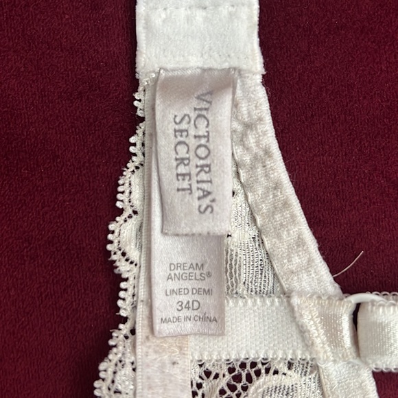 Victoria’s Secret Bra size 34D - Picture 4 of 5